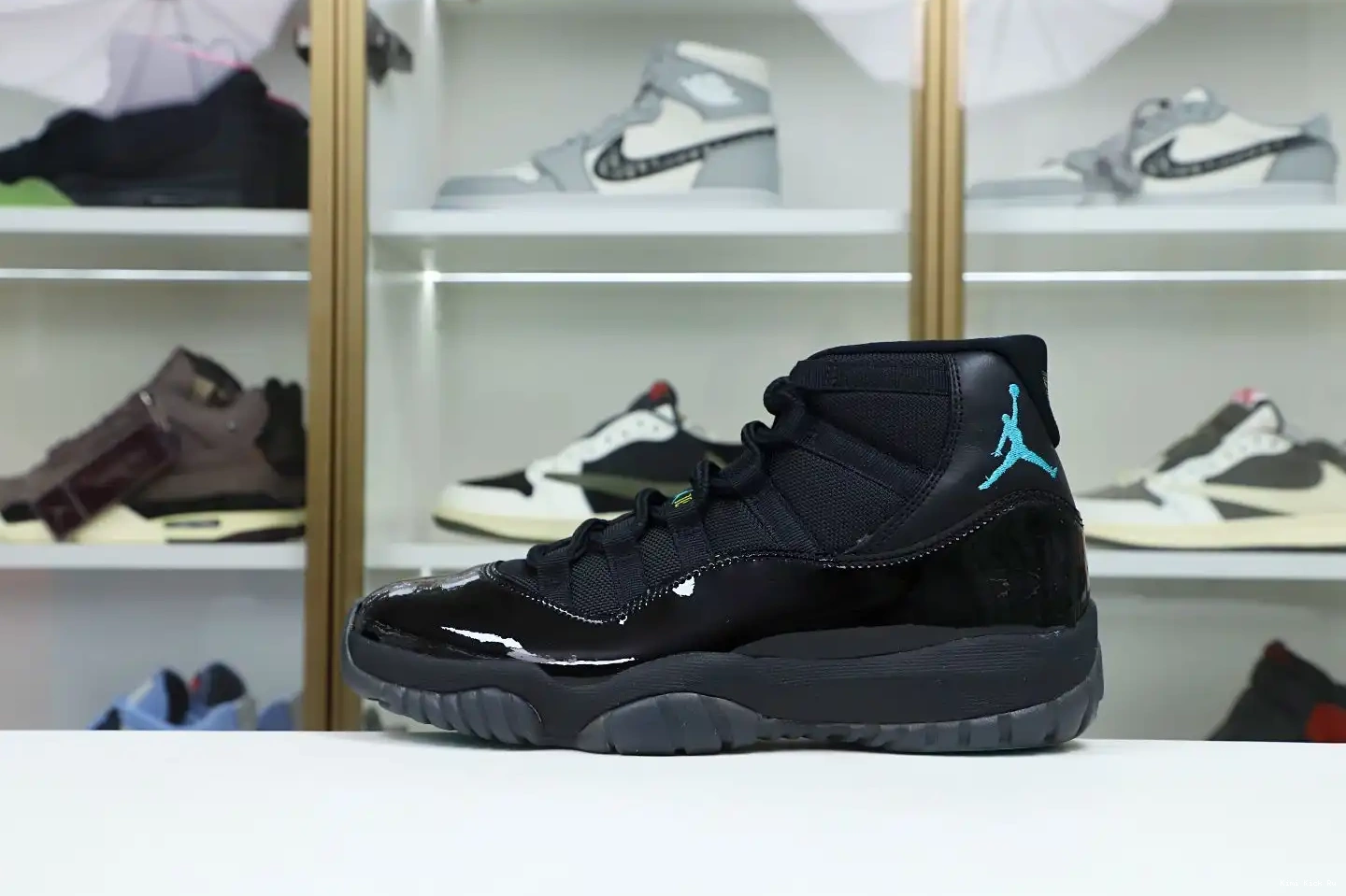 RETRO 11 GAMMA AIR Kimikick BLUE JORDAN 0709